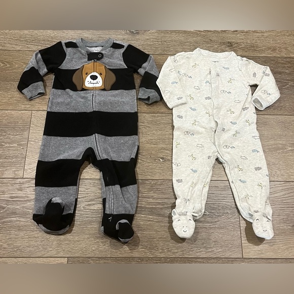 Boys’ Carter’s pajama bundle boys 9 month pajamas 2 pairs pajamas - Picture 1 of 9